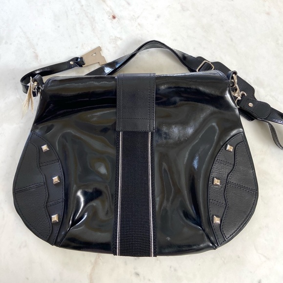 Atos Lombardini patent leather italy strap handbag - Picture 2 of 16